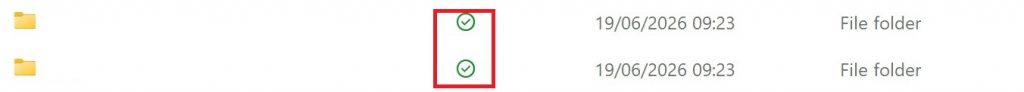 Icon ceklist hijau pada OneDrive