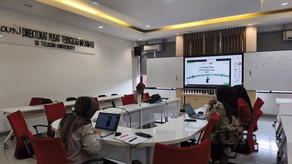 Rapat Koordinasi Service Desk & Eksekutor Ticketing TUJ